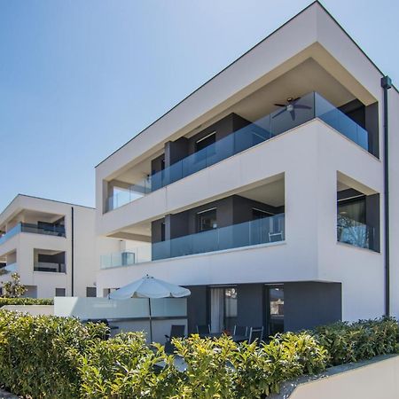 Dodo Apartments Vantacici Exterior photo